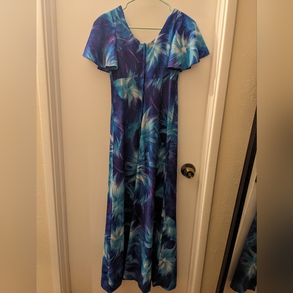 Vintage KeAno Hawaiian dress size 6 - Picture 2 of 2